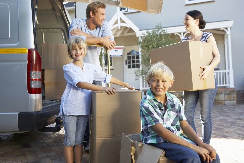 Flexible storage service for domestic and commercial customers in Kensington