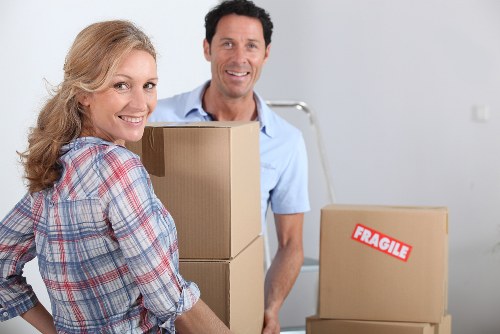 Local home moving service working around Kensington access and parking constraints